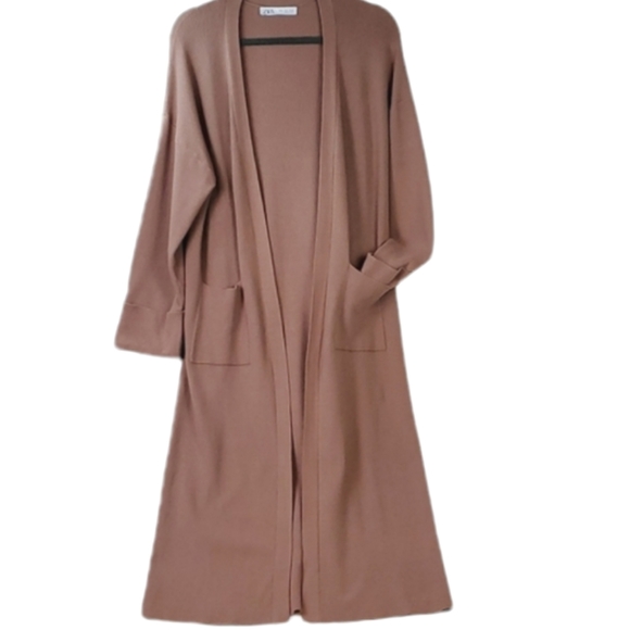 Zara Sweaters - Zara Light Brown Long Ribbed Duster Open Cardigan with Front Pockets Size Small